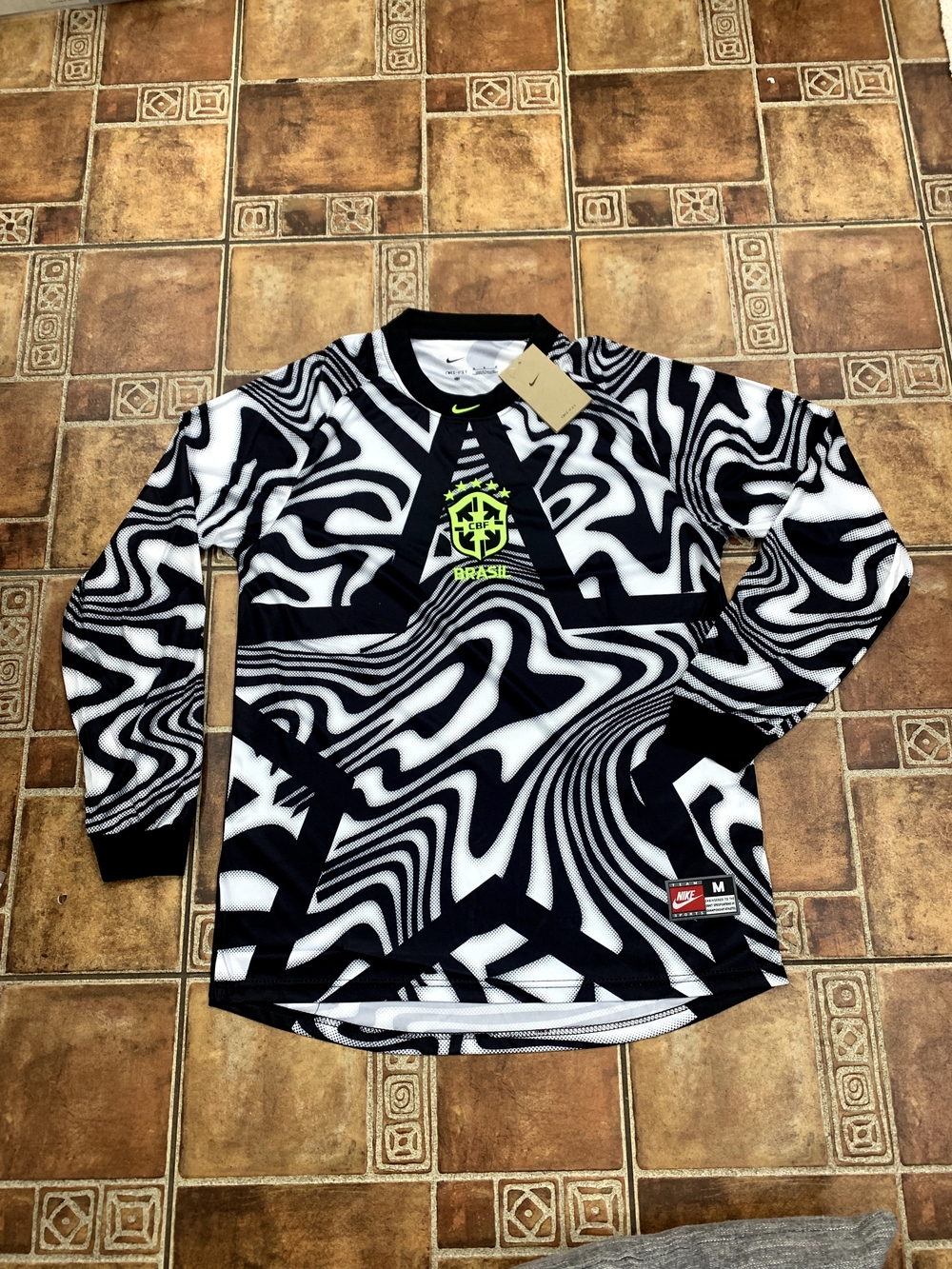 Nike Brazil 2026 Long Sleeve Goalkeeper Jersey Size M